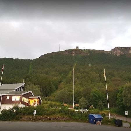 Fresh Studio With Parking Apartamento Trondalen Exterior foto